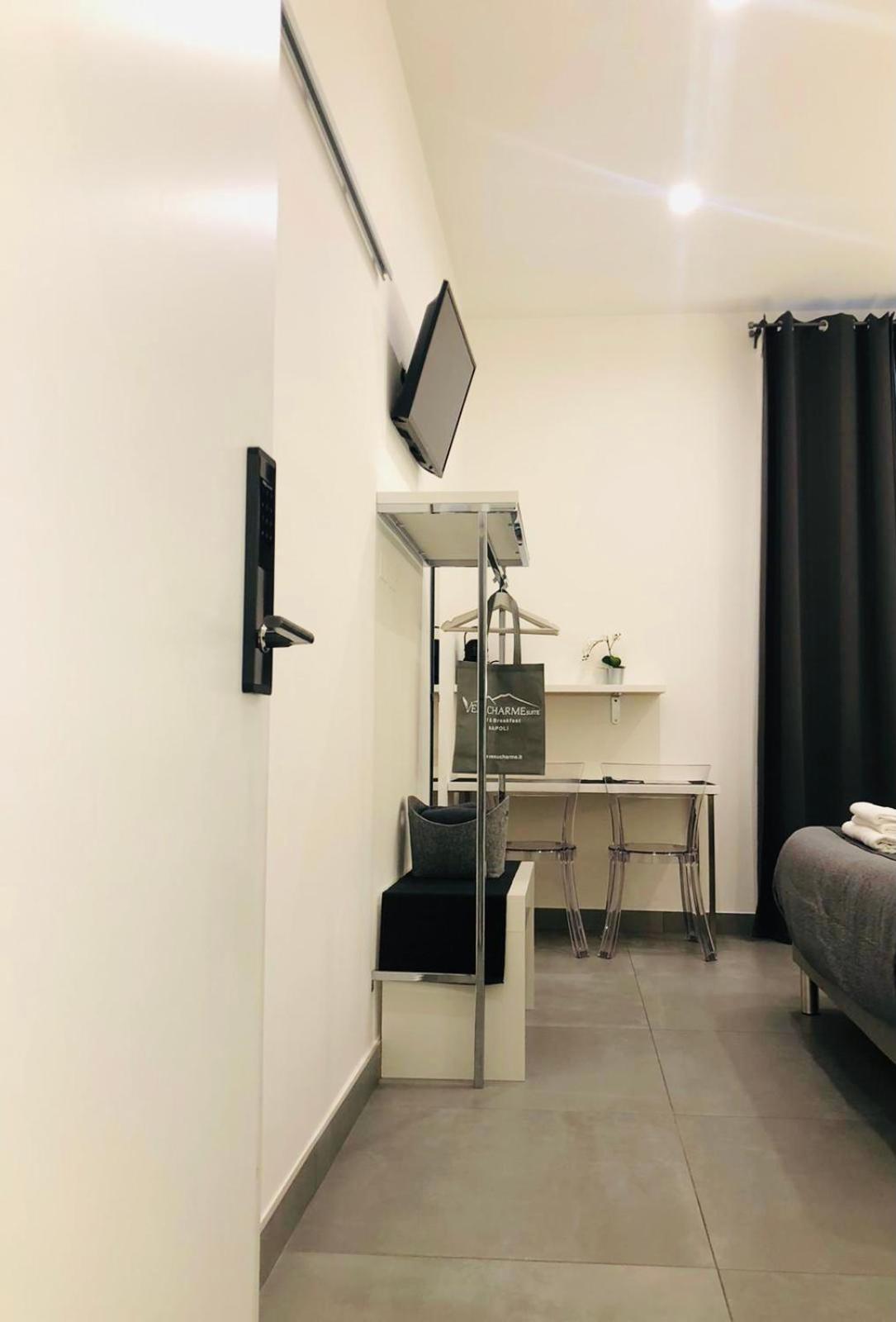 Vesucharme Suite Luxury Room Nápoles Exterior foto