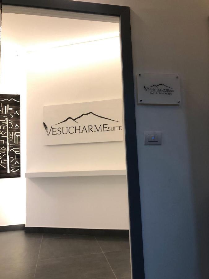 Vesucharme Suite Luxury Room Nápoles Exterior foto